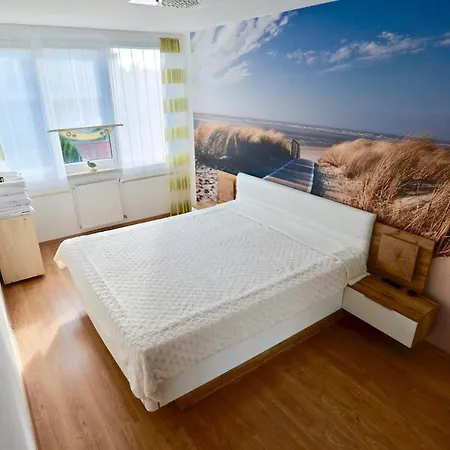 Apartament Piaskowy Jantar 2 Kolobrzeg Exterior photo